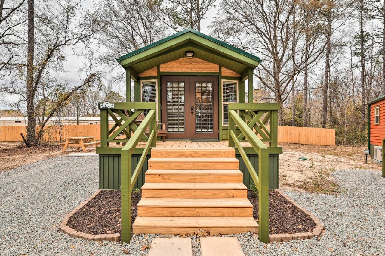 Beautiful New Bern Studio Cabin With Fire Pit! Экстерьер фото