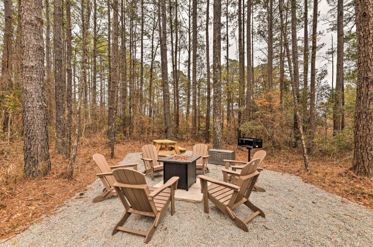 Beautiful New Bern Studio Cabin With Fire Pit! Экстерьер фото