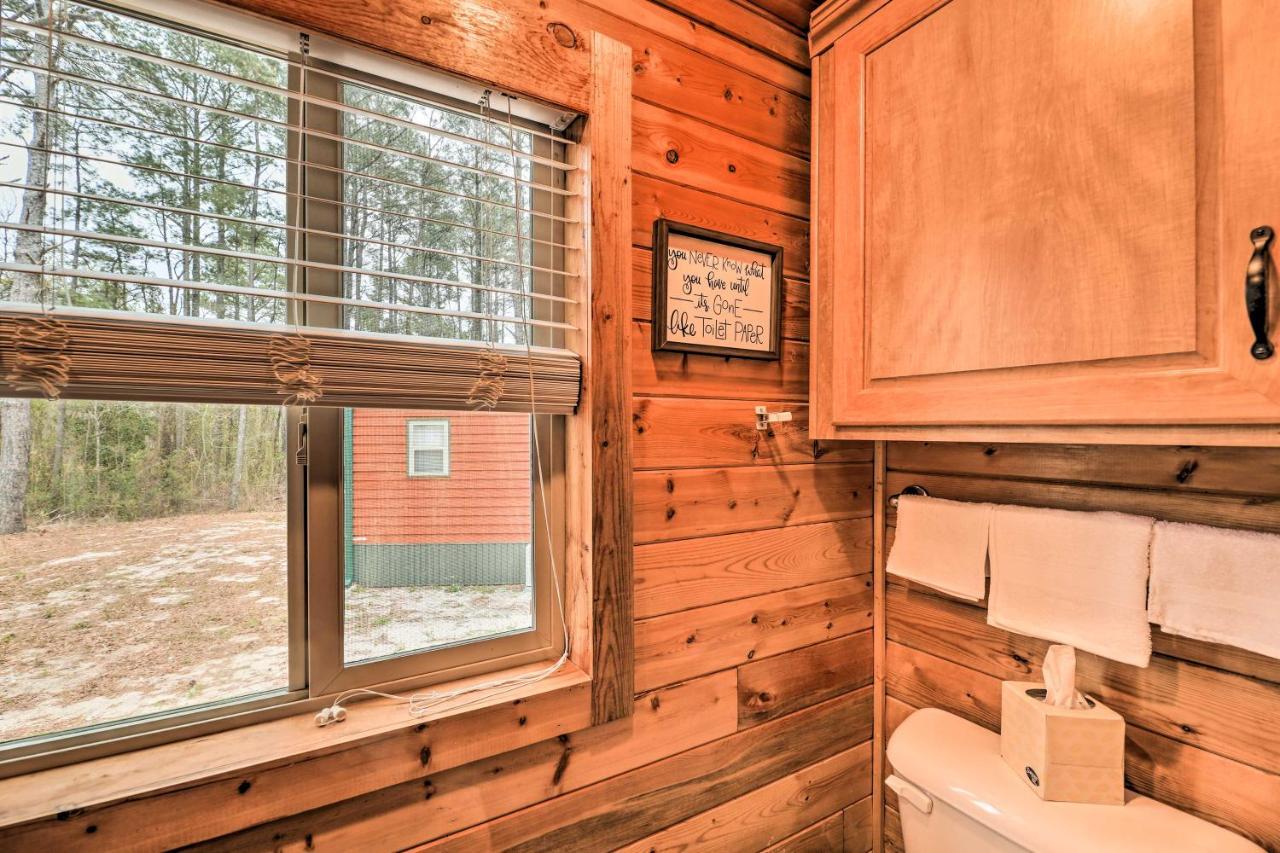 Beautiful New Bern Studio Cabin With Fire Pit! Экстерьер фото